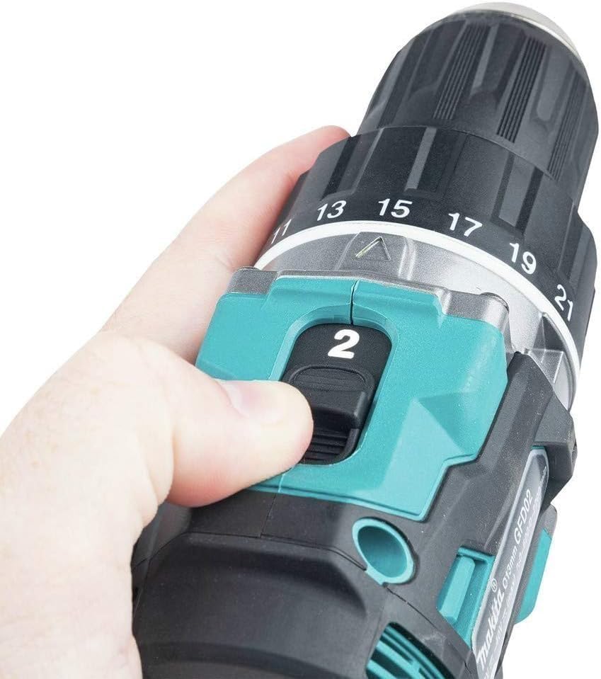 Makita Xgt 40V Max Driver Drill Kit 1/2 inches